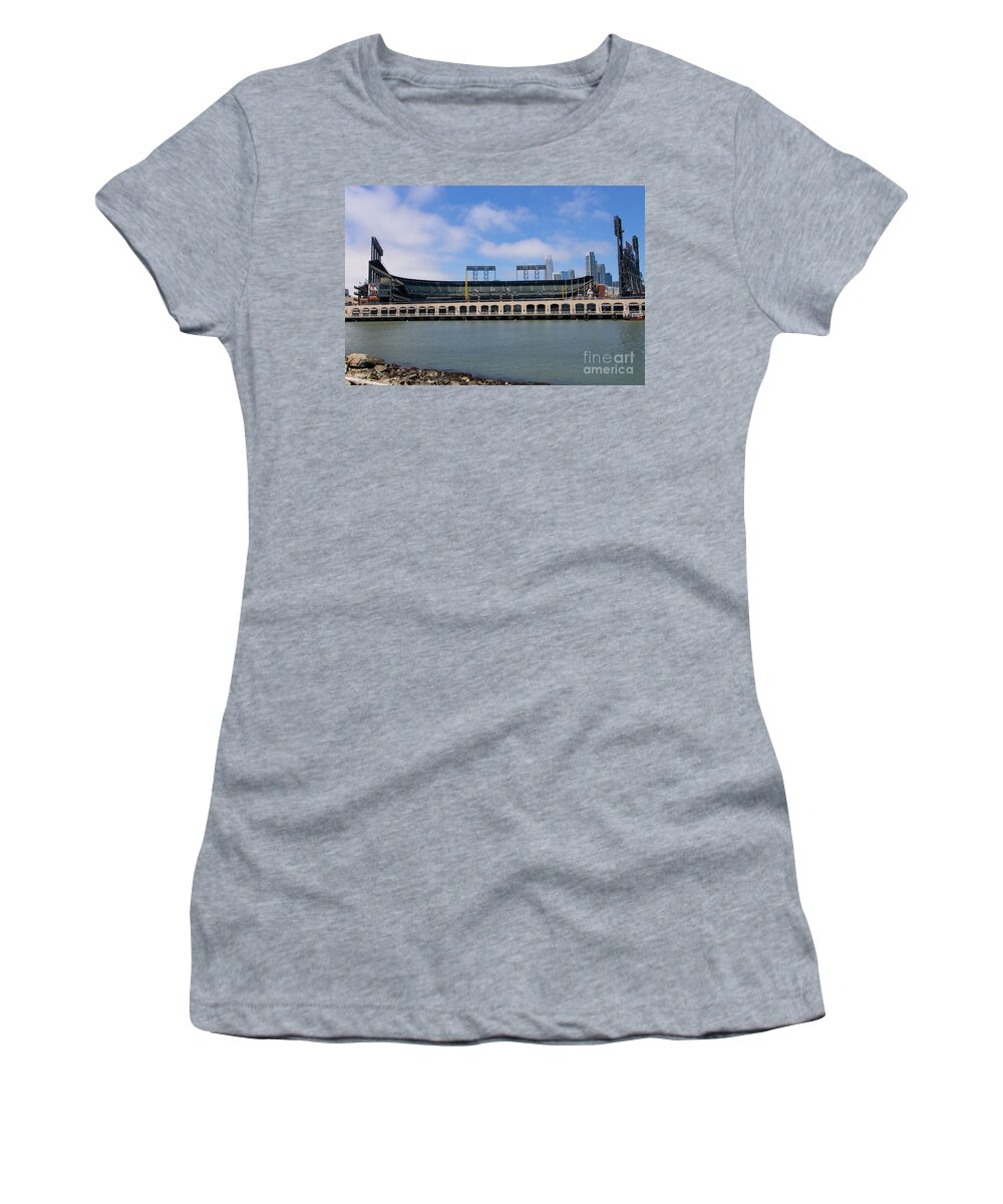 San Francisco Giants Baseball Oracle Park R2472 Women's T-Shirt by  Wingsdomain Art and Photography - Pixels
