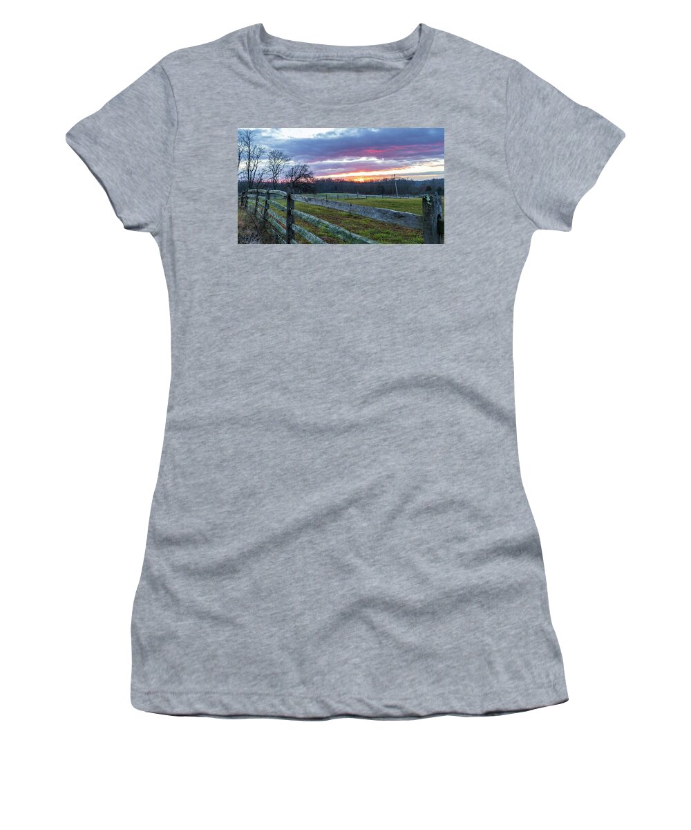 Fence Women's T-Shirt featuring the photograph Sunrise in Gettysburg Landscape by Amelia Pearn