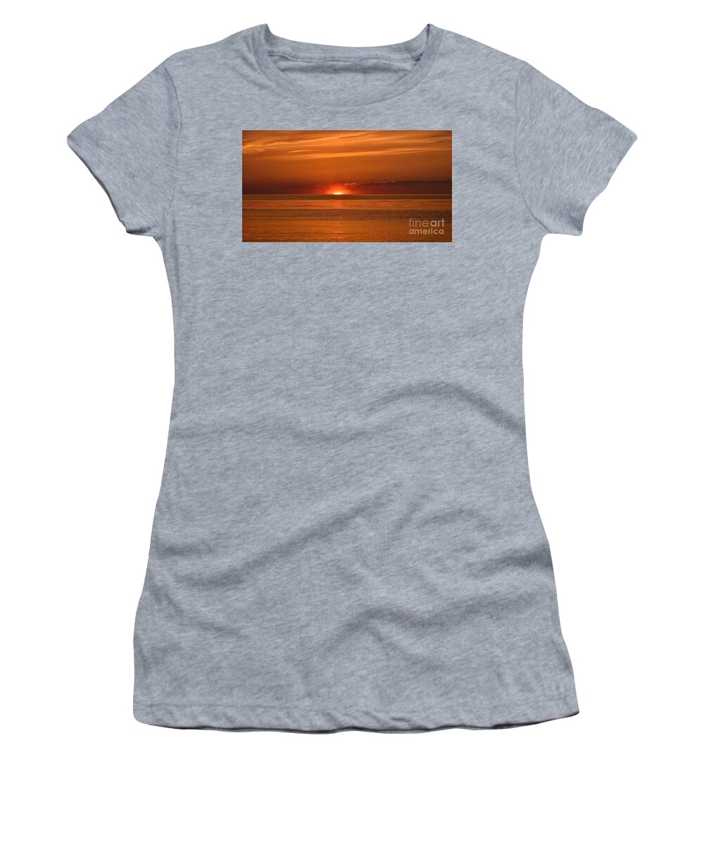 Halo Women's T-Shirt featuring the photograph Sunset Sun Halo - Skaket Beach by Debra Banks