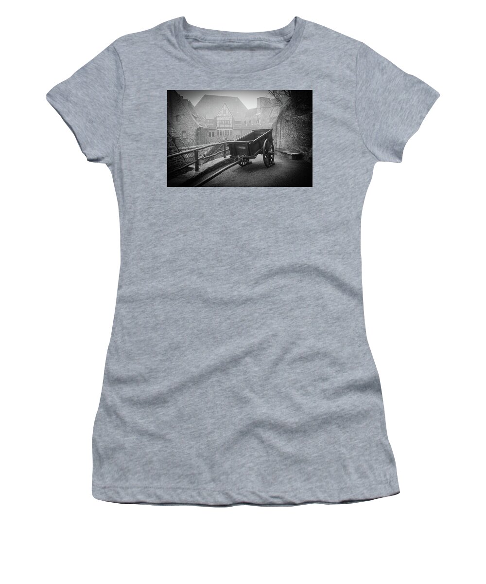 Wartburg Women's T-Shirt featuring the photograph The Cart at Wartburg by James C Richardson