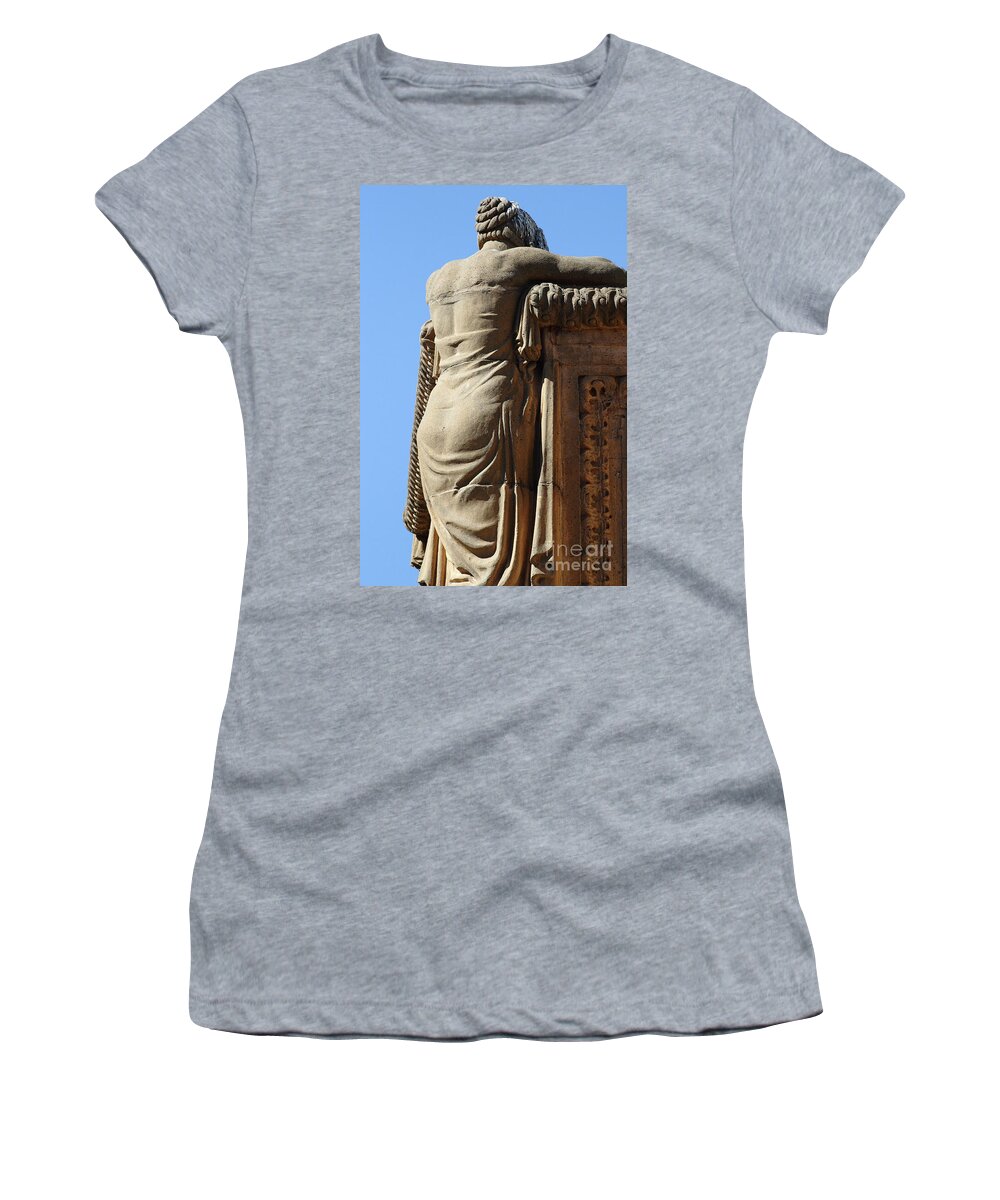 Wingsdomain Women's T-Shirt featuring the photograph The Weeping Maidens of The San Francisco Palace of Fine Arts - 5D18385 by Wingsdomain Art and Photography