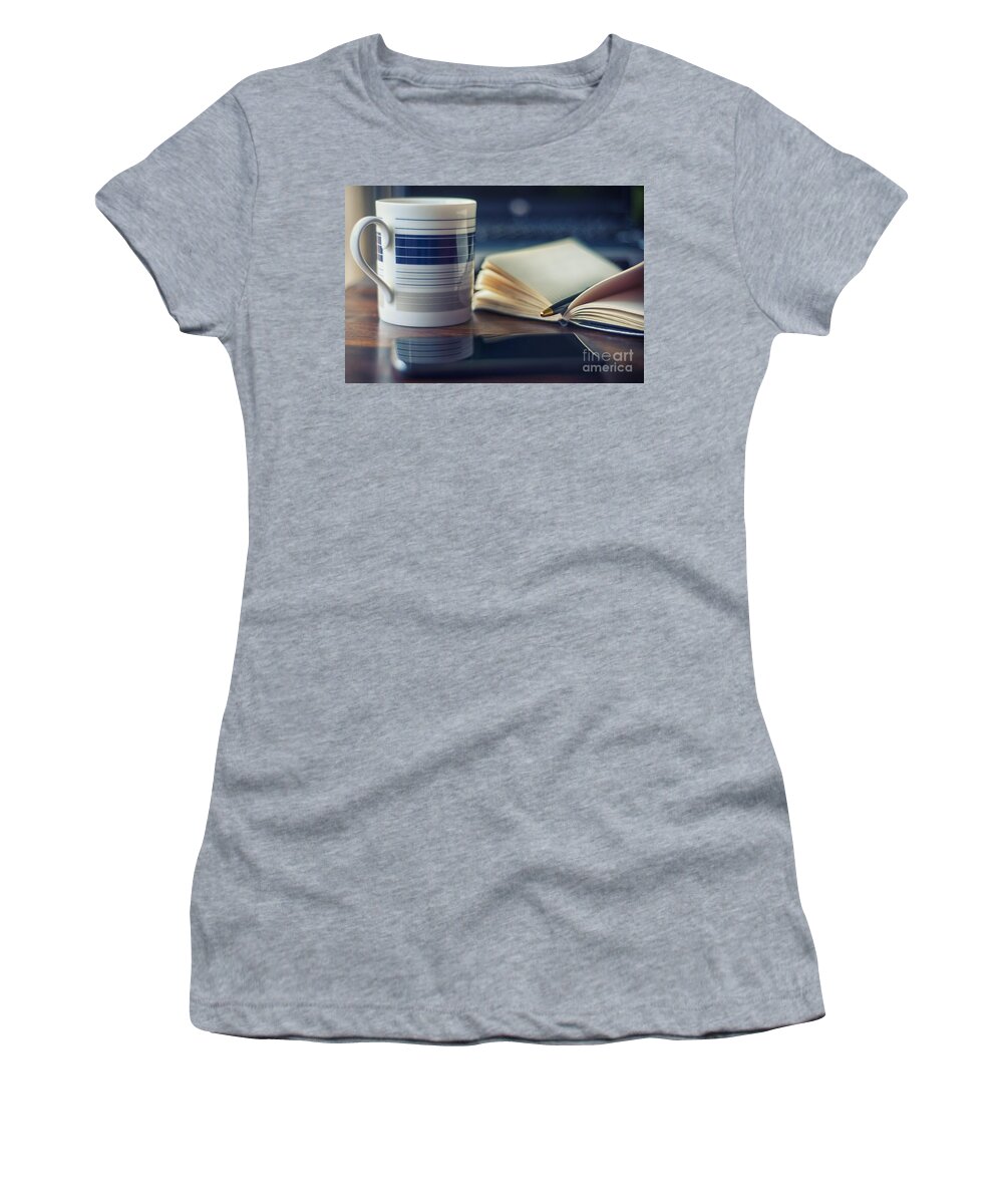 Flower Women's T-Shirt featuring the photograph Writer by Yvonne Padmos