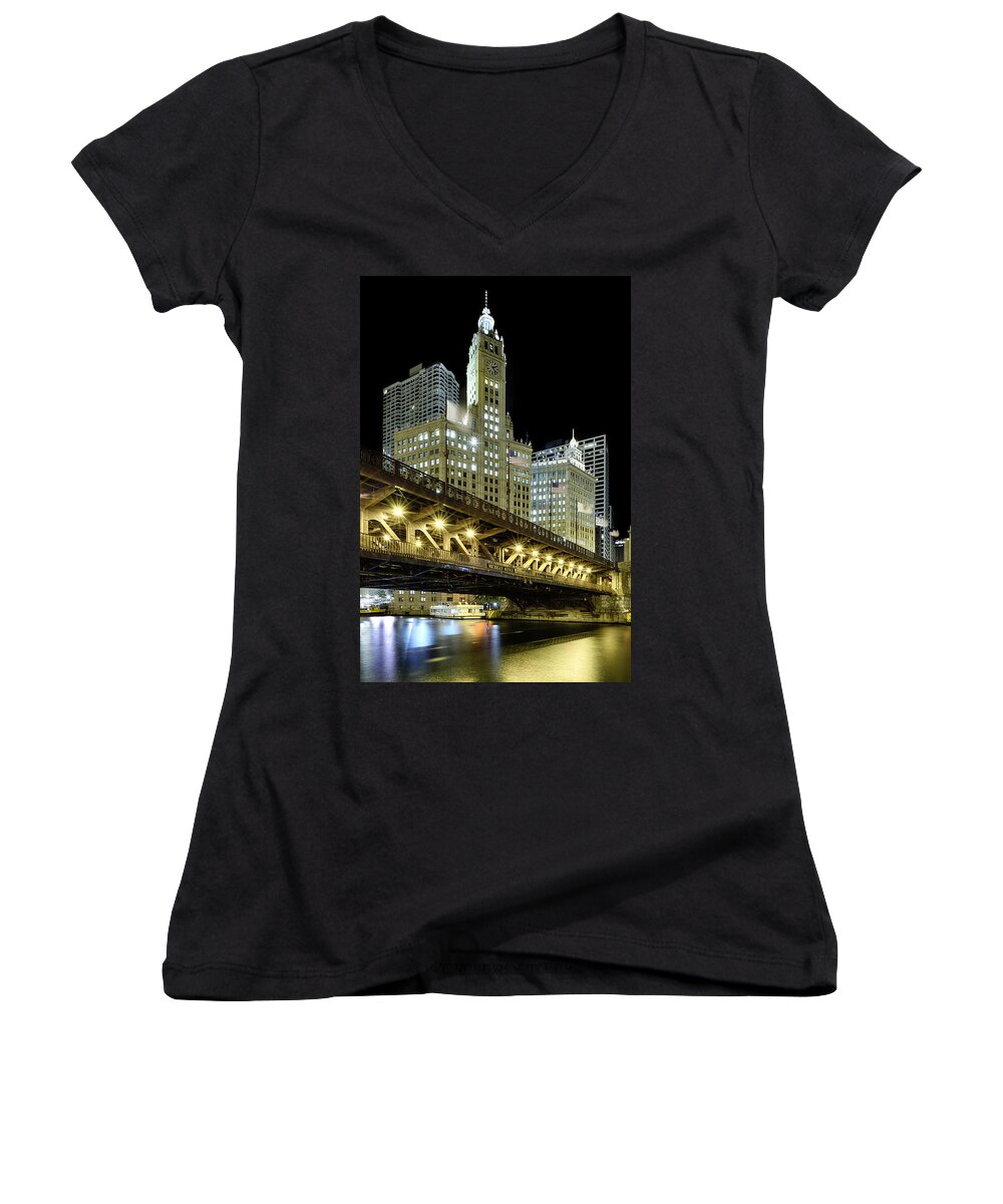 Wrigley Women's V-Neck featuring the photograph Wrigley Building At Night #2 by Sebastian Musial