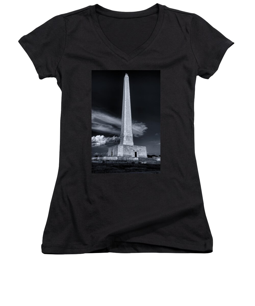  San Jacinto Monument Women's V-Neck featuring the photograph San Jacinto Monument One Sky One Star by Joshua House