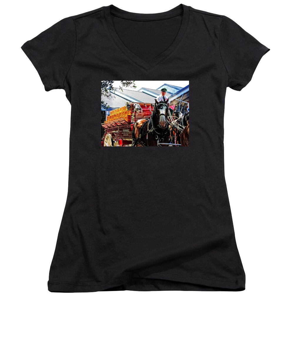 Beer Women's V-Neck featuring the photograph Budweiser Beer Wagon by Mike Martin