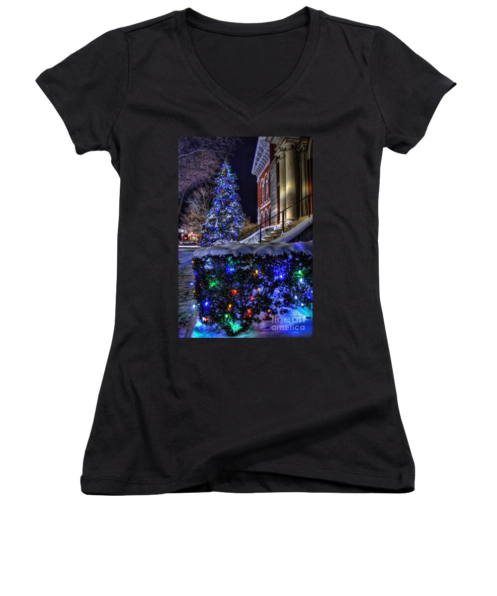 Christmas Women's V-Neck featuring the photograph Christmas On The Square by Scott Wood