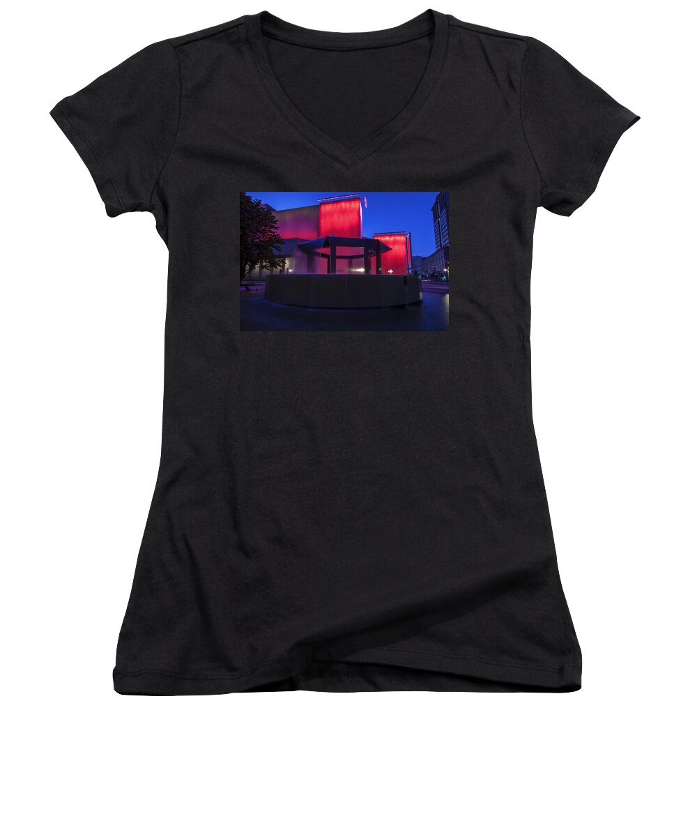 Www.cjschmit.com Women's V-Neck featuring the photograph Fountain of Color by CJ Schmit