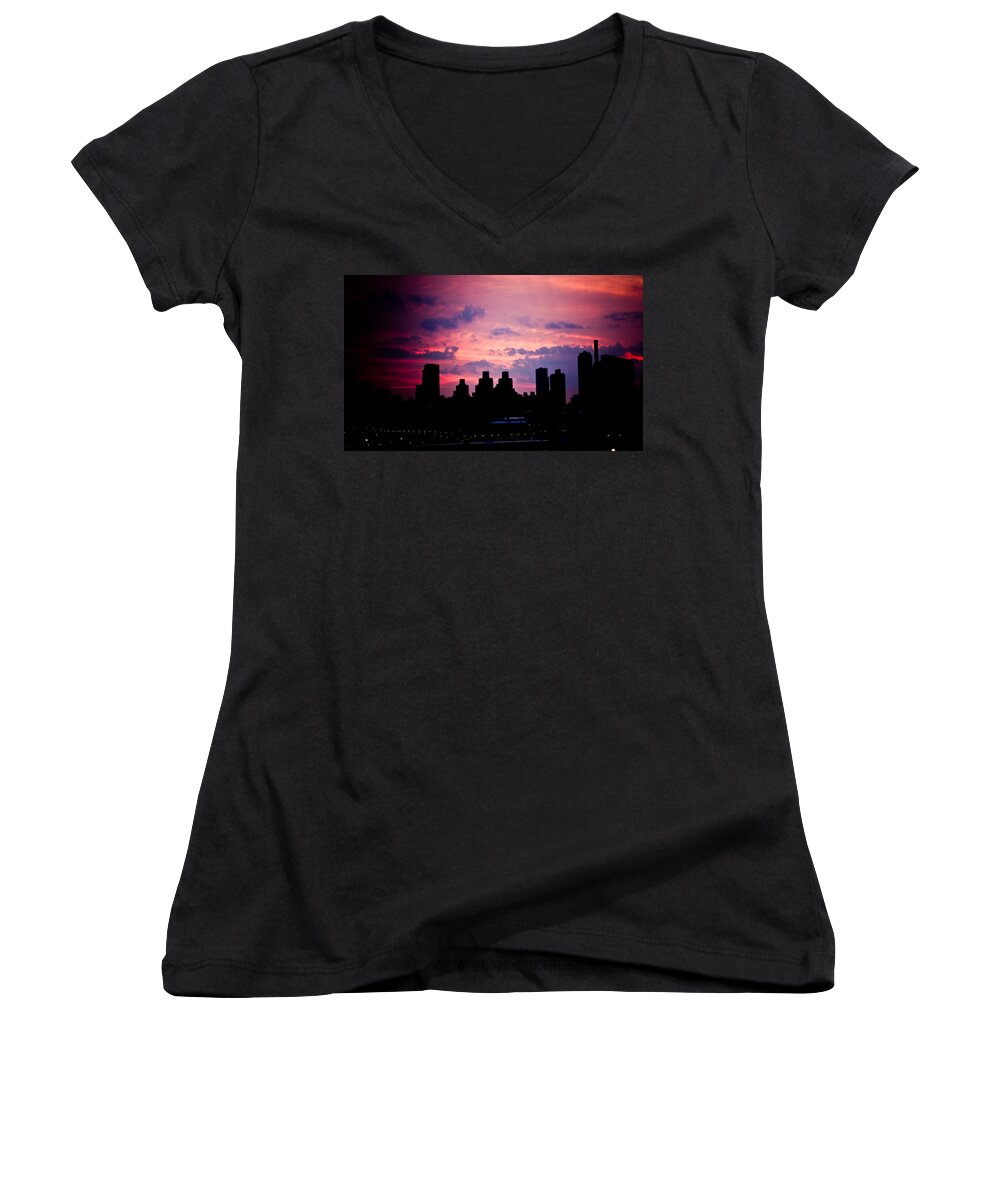 New York City Women's V-Neck featuring the photograph Good Morning New York by Sara Frank