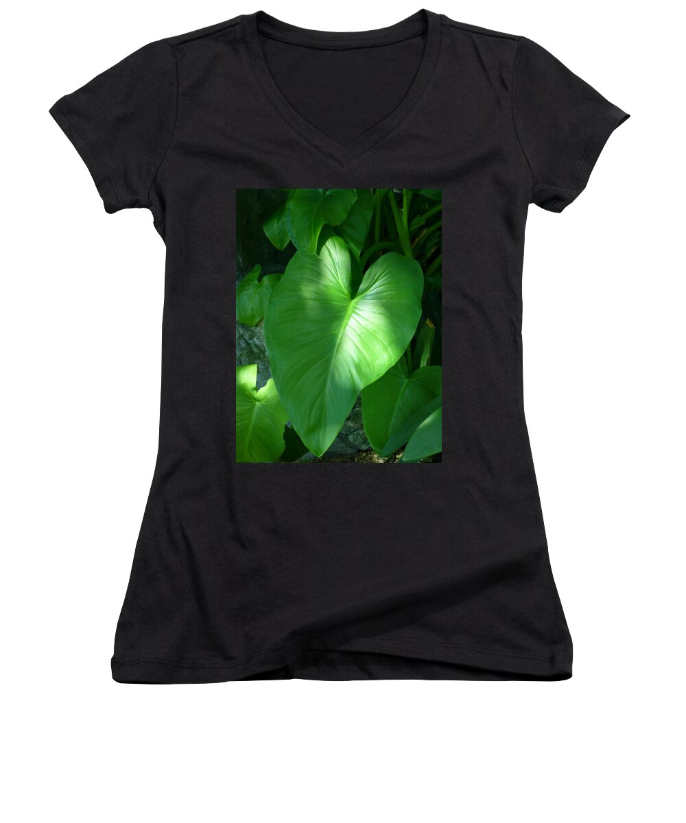 Leaf Women's V-Neck featuring the photograph Leaf Heart by Claudia Goodell