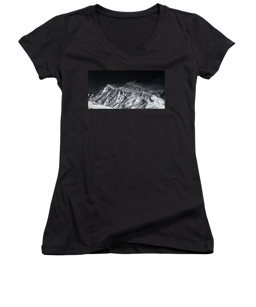 B&w Women's V-Neck featuring the photograph Mountainscape N. 5 by Roberto Pagani