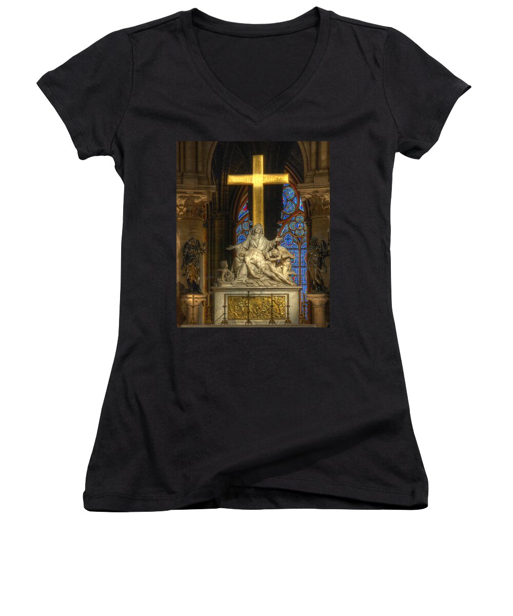 Pieta Women's V-Neck featuring the photograph Notre Dame Pieta by Michael Kirk