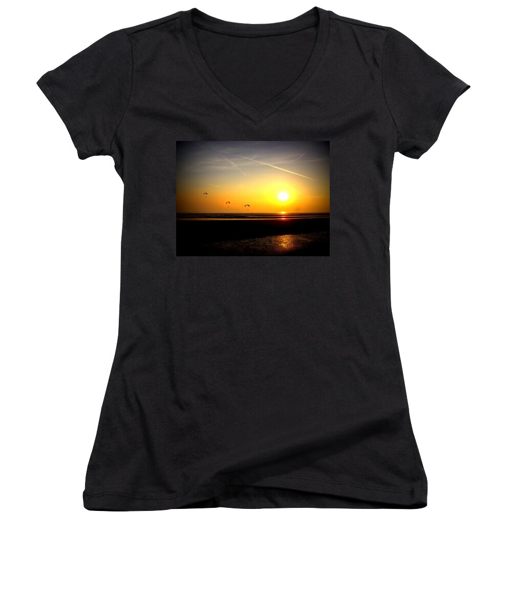 Paraglider Women's V-Neck featuring the photograph Paragliders at Sunset by Steve Kearns