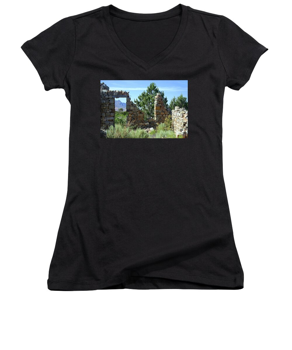 Landscape Women's V-Neck featuring the photograph Remains of a dream by Bob Hislop