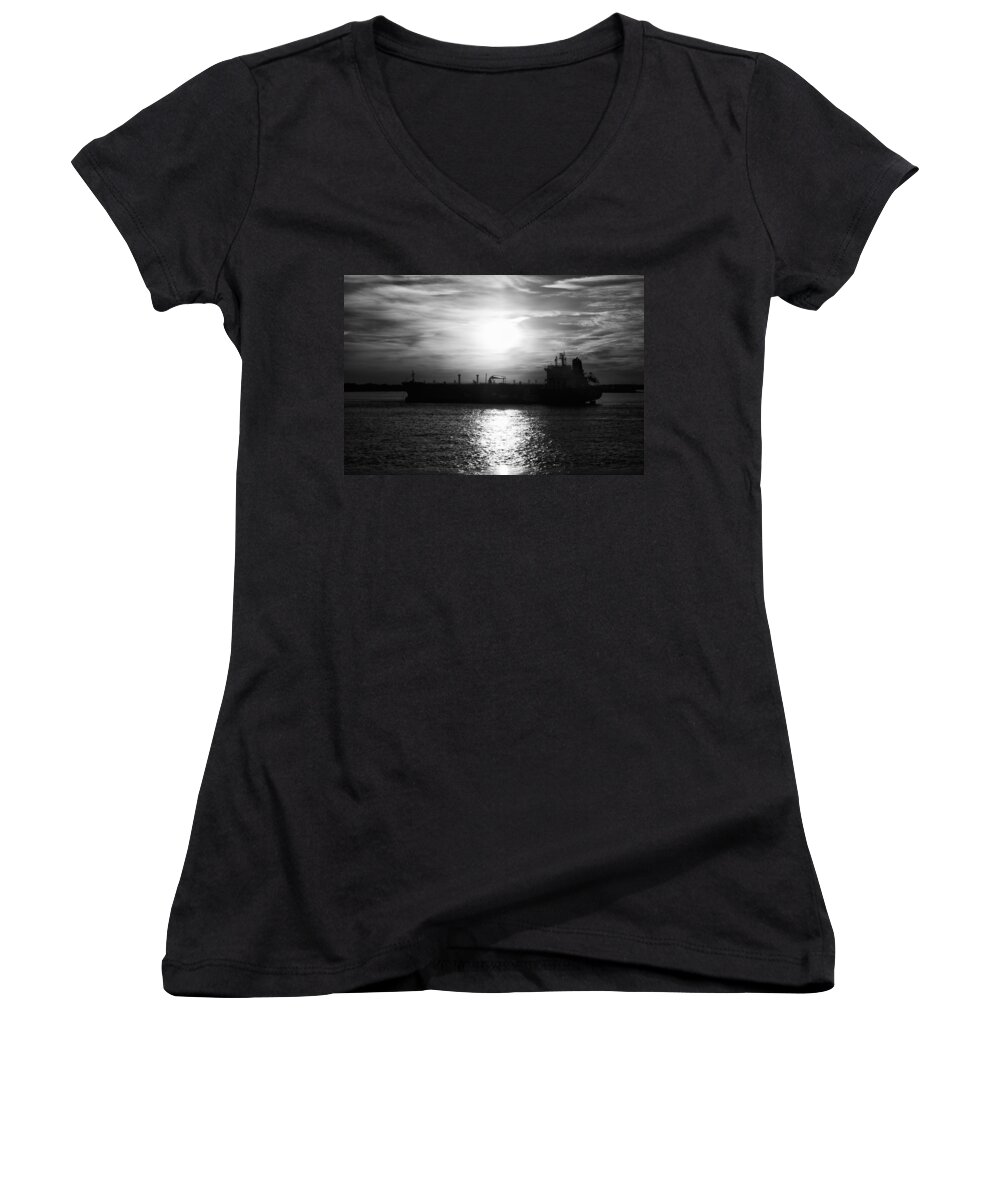  Sky Women's V-Neck featuring the photograph Tanker Twilight by Paul Watkins