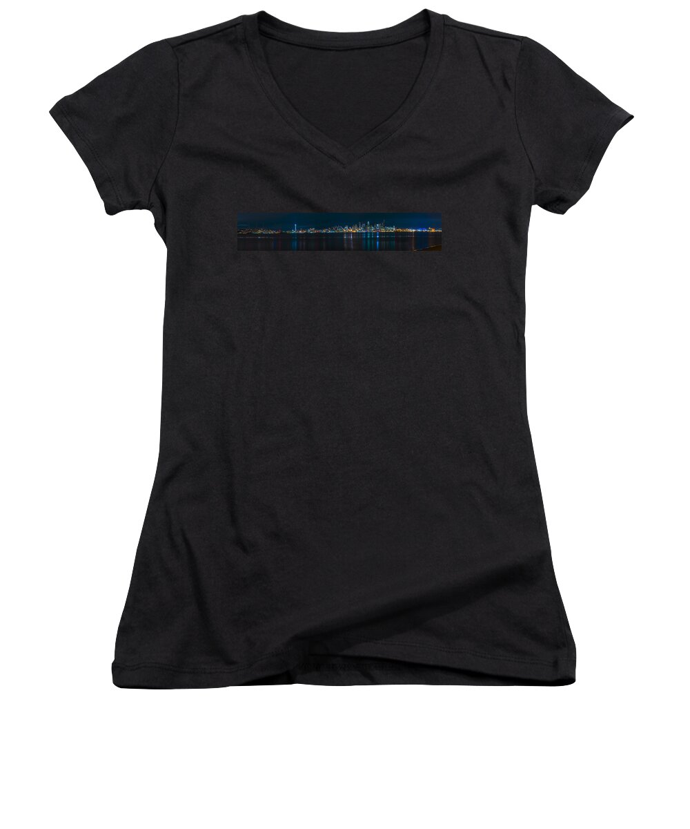 Seattle Women's V-Neck featuring the photograph The Blue Monster by James Heckt