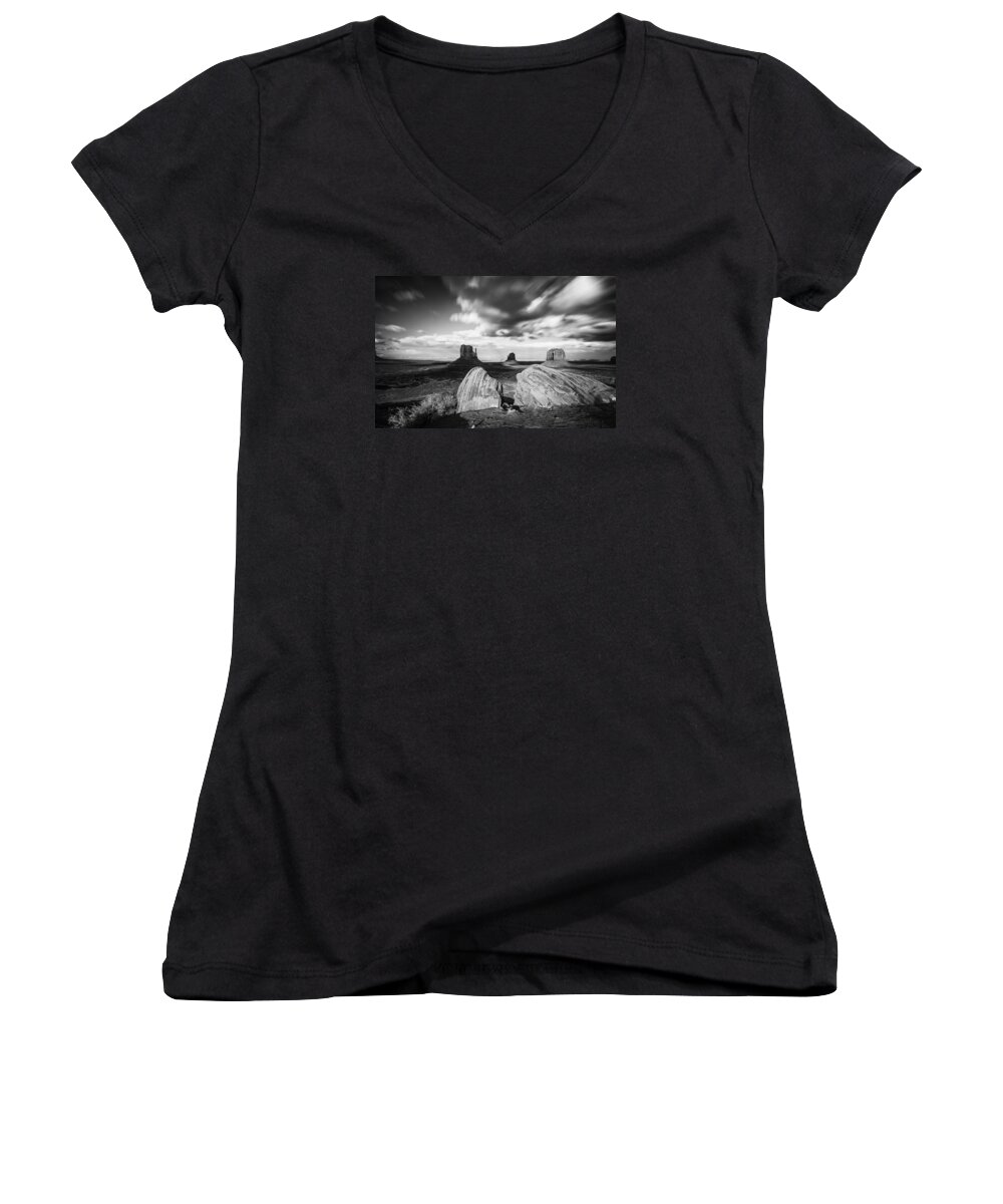 Monument Valley Women's V-Neck featuring the photograph The Searchers by Tassanee Angiolillo