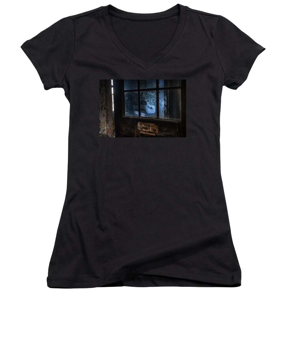 Abandoned Women's V-Neck featuring the photograph Ward personnel only by Gary Heller