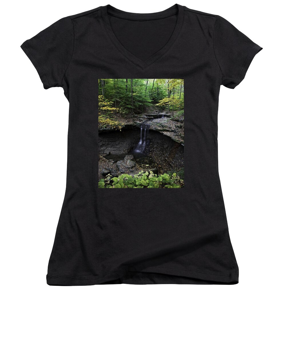 Waterfalls Women's V-Neck featuring the photograph Blue Hen Falls by Dale Kincaid
