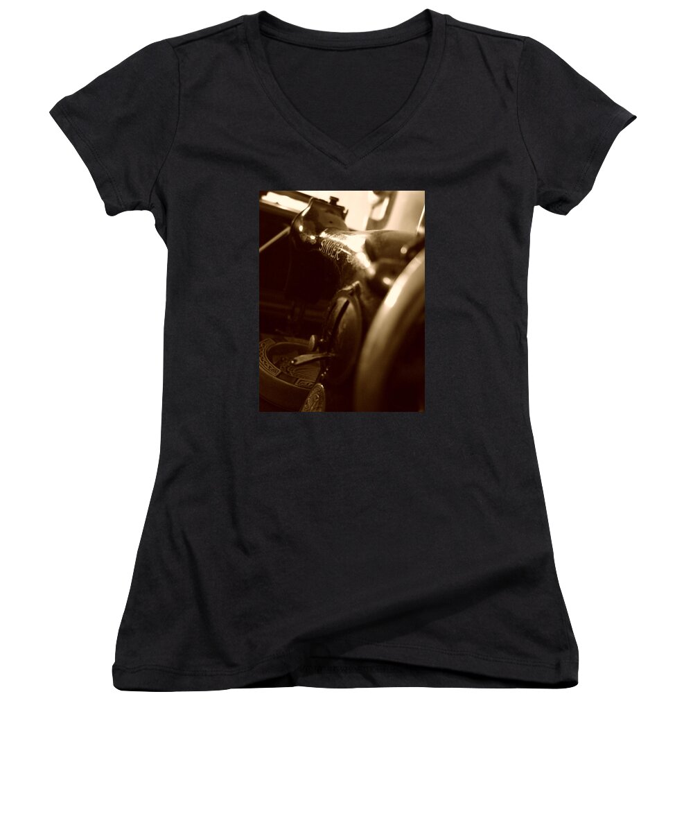 Old Singer Women's V-Neck featuring the photograph Old Singer by Alessandro Della Pietra