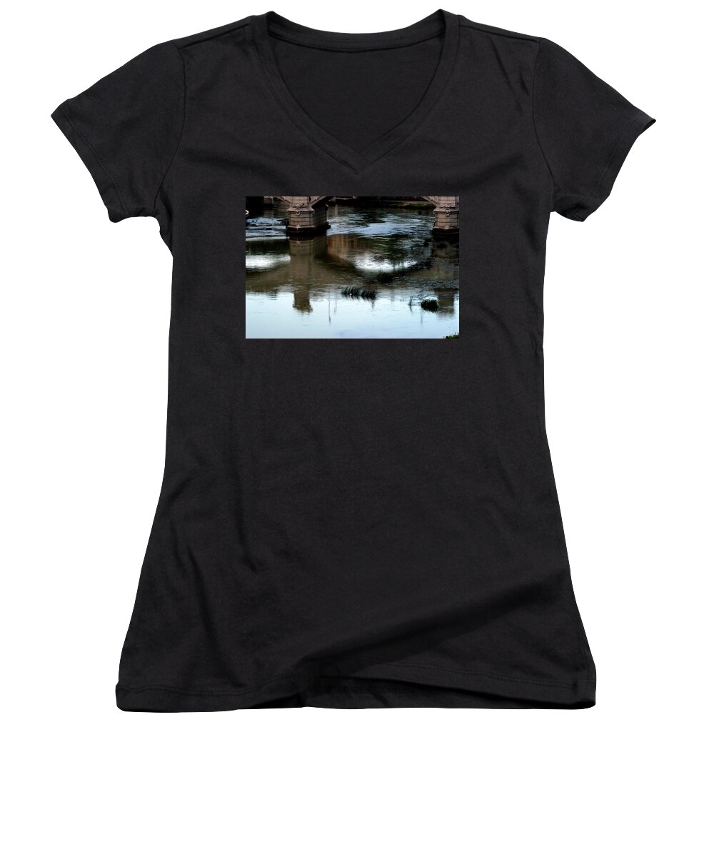 Italy Women's V-Neck featuring the photograph Reflection Tevere by Joseph Yarbrough