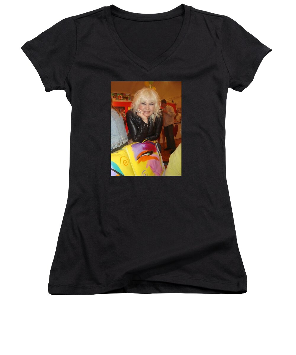 Heather Roddy Women's V-Neck featuring the painting Artist #1 by Heather Roddy