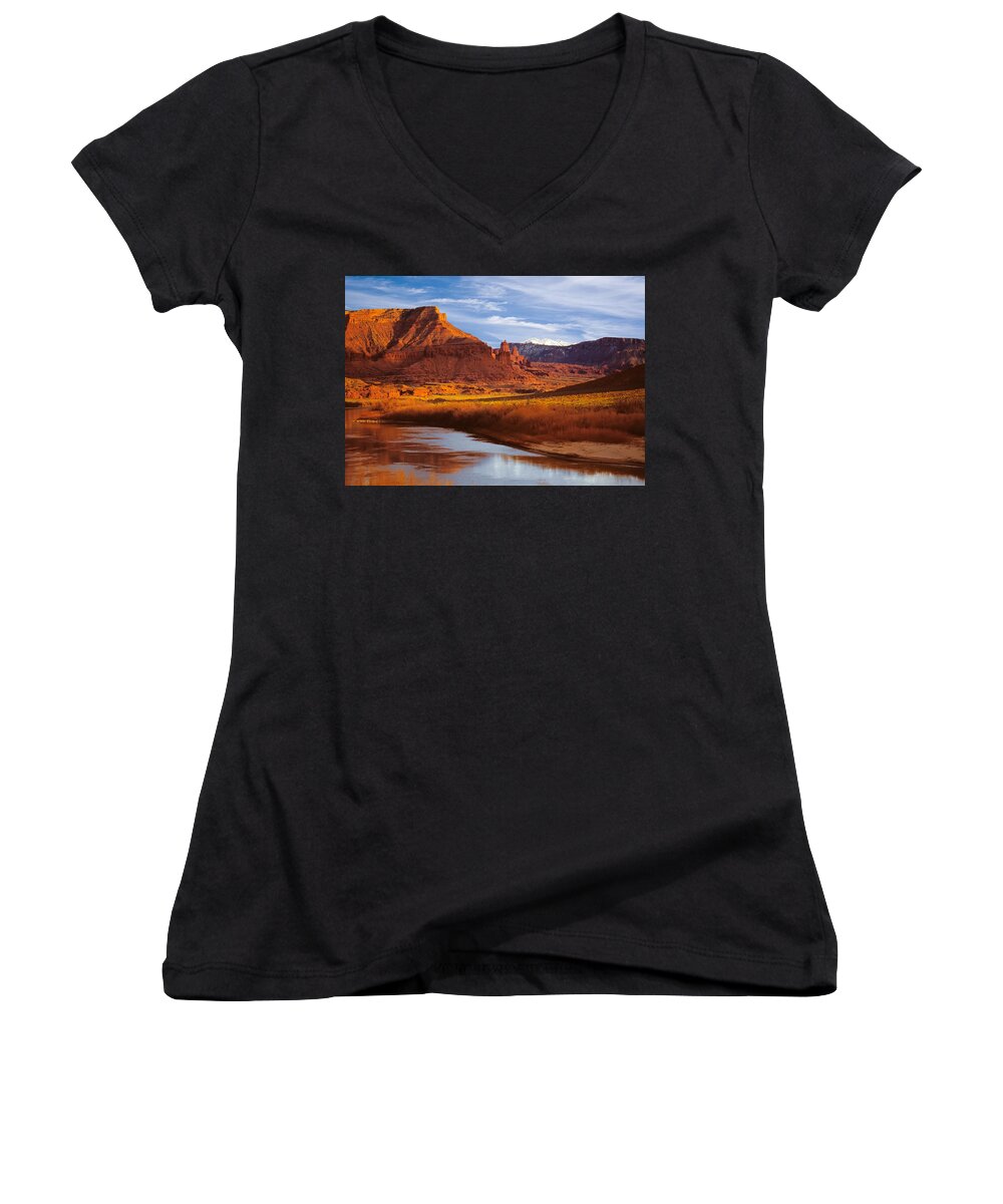 Colorado River Women's V-Neck featuring the photograph Colorado River at Fisher Towers #1 by Douglas Pulsipher