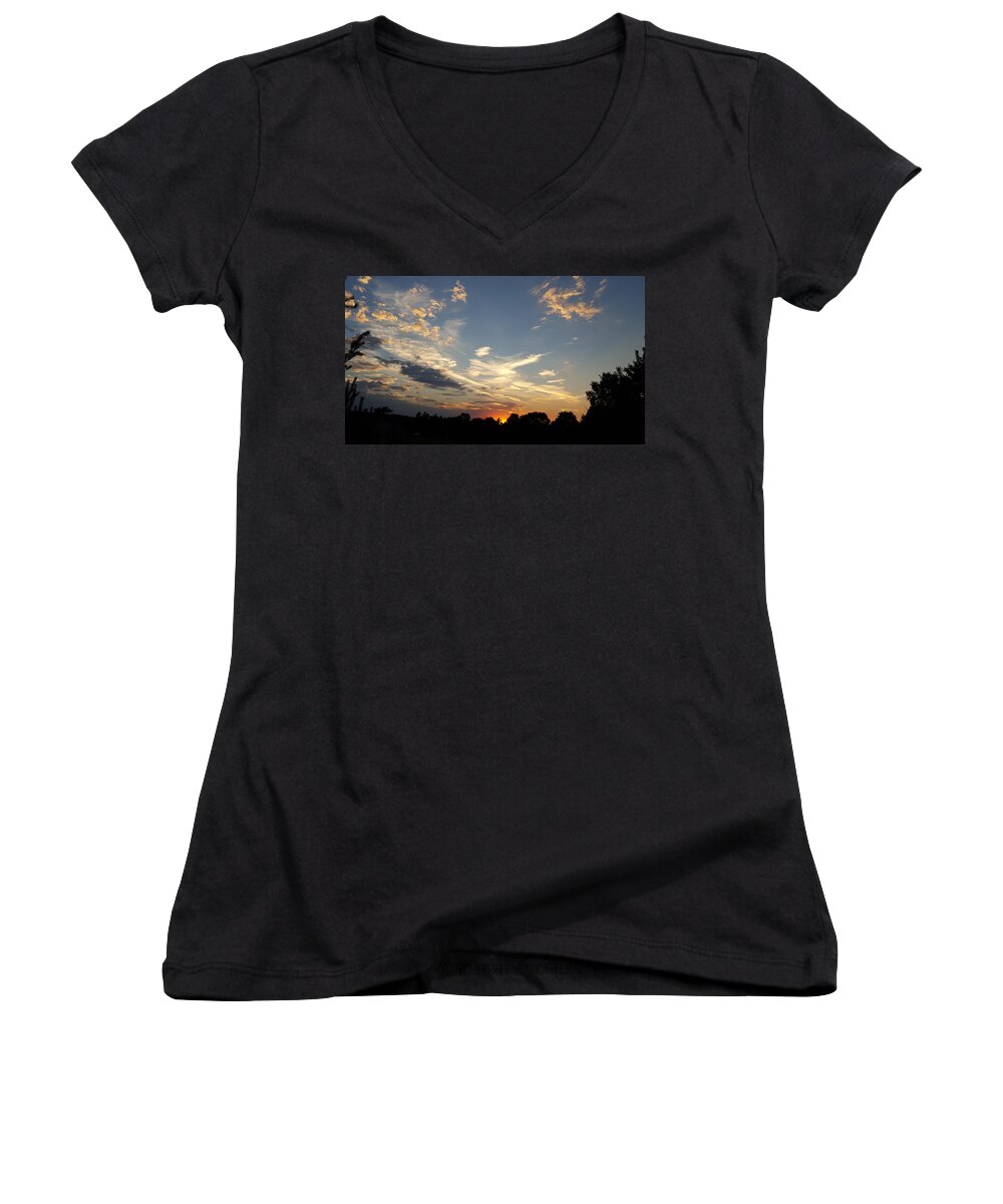 Sunset Women's V-Neck featuring the photograph Sunset sky over Ohio #1 by Maureen Farley