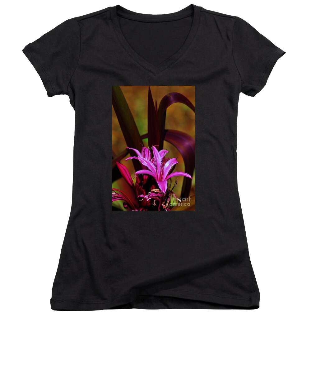 Tropical Lily Women's V-Neck featuring the photograph Tropical Lily #1 by Craig Wood