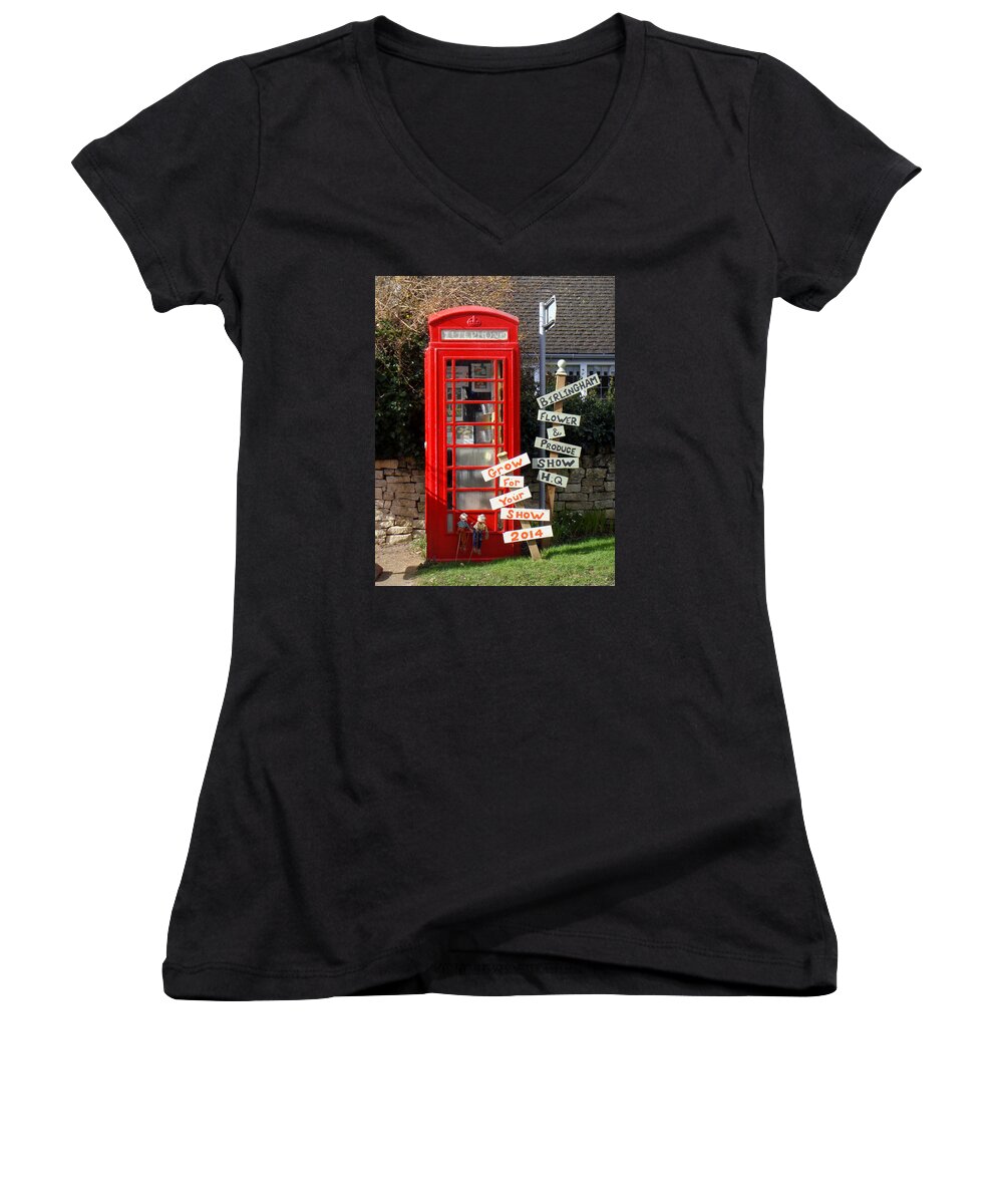 Telephone Women's V-Neck featuring the photograph Before the Web by Roberto Alamino