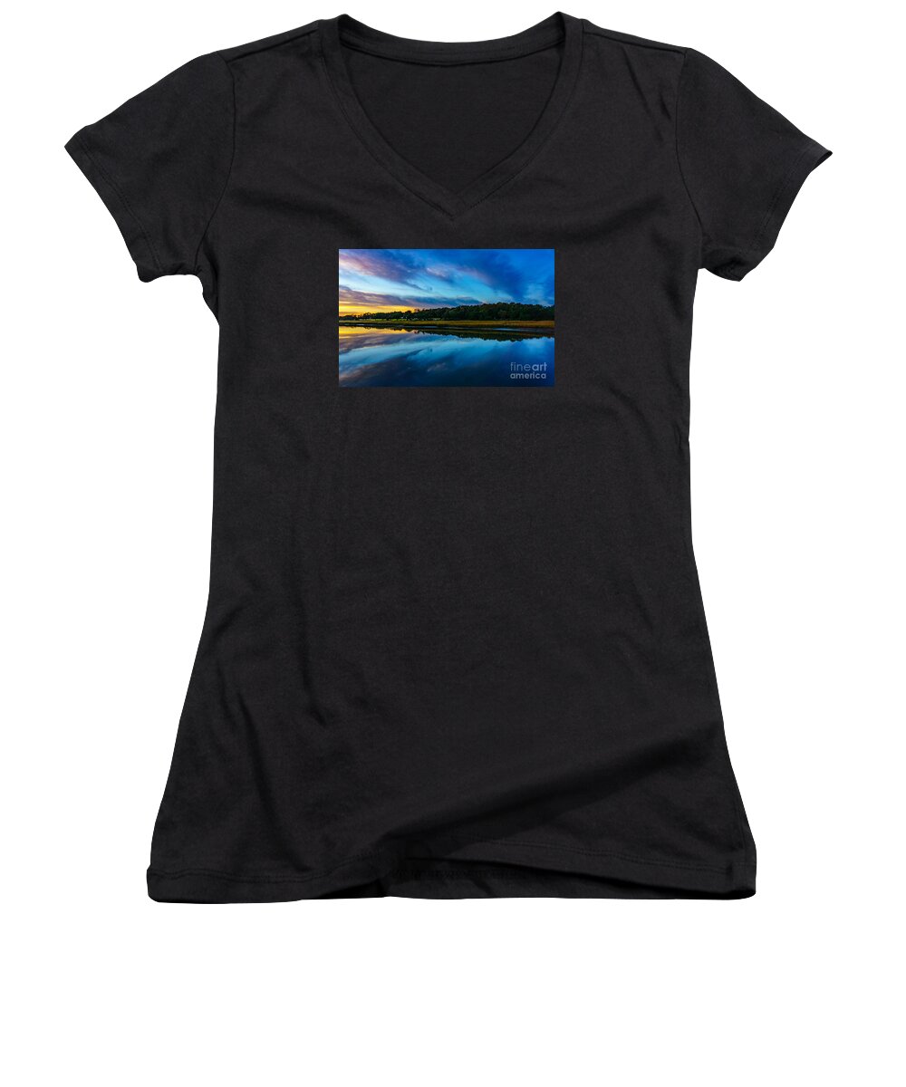 Myrtle Beach Days Collection Women's V-Neck featuring the photograph Carolina by David Smith