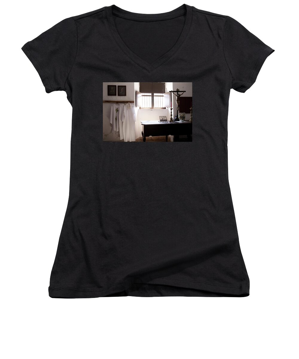 Church Women's V-Neck featuring the photograph Cuban Church by David Chasey