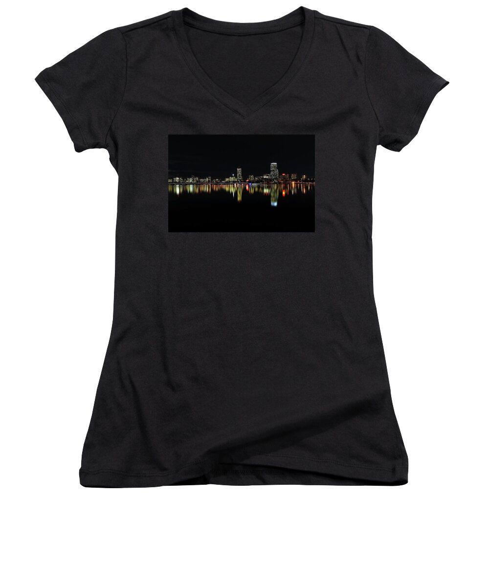 Boston Women's V-Neck featuring the photograph Dark As Night by Juergen Roth