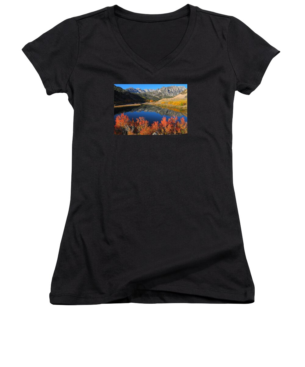 Fall Women's V-Neck featuring the photograph Early morning at North Lake in Bishop Creek Canyon by Jetson Nguyen