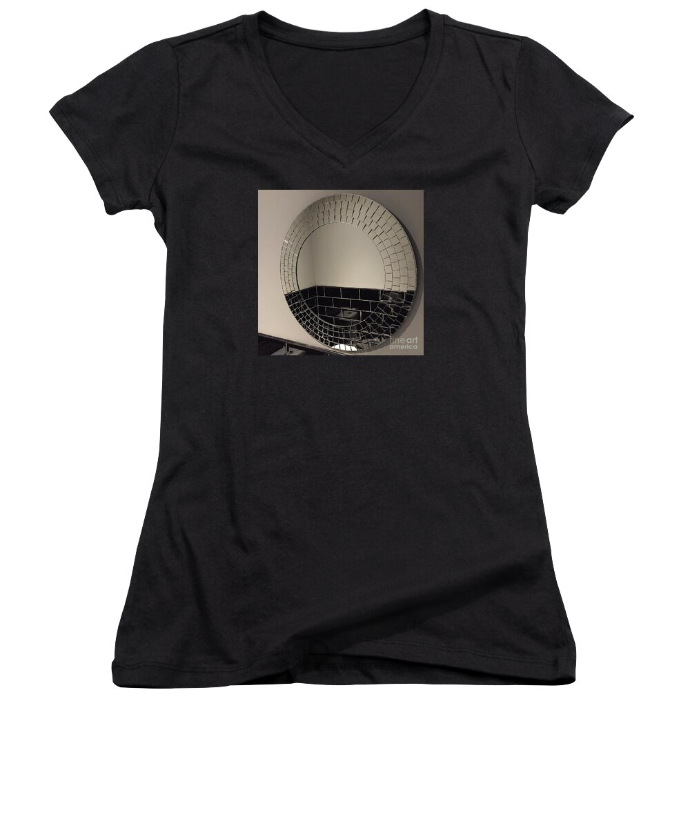 Ireland Women's V-Neck featuring the photograph Fancy reflection by Rrrose Pix