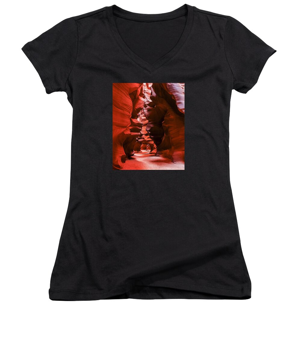 Slot Canyon Women's V-Neck featuring the photograph Into The Maze by Scott Read