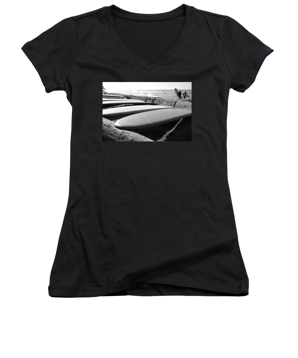 Surfing Women's V-Neck featuring the photograph Line Up by Jeffrey Ommen