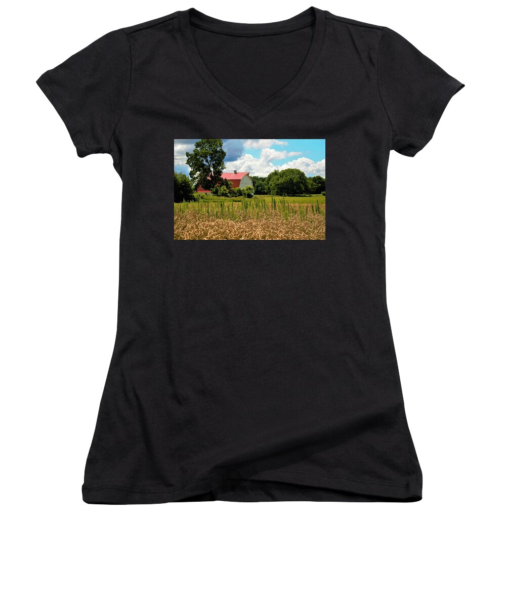 Barn Women's V-Neck featuring the photograph 0031 - Northern Barn by Sheryl L Sutter