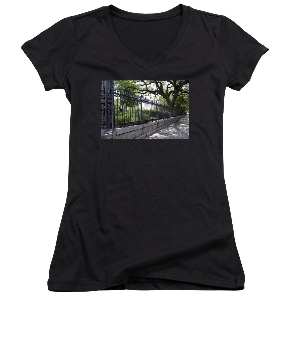 Landscape Women's V-Neck featuring the photograph Old Tree and Ornate Fence by Todd Blanchard