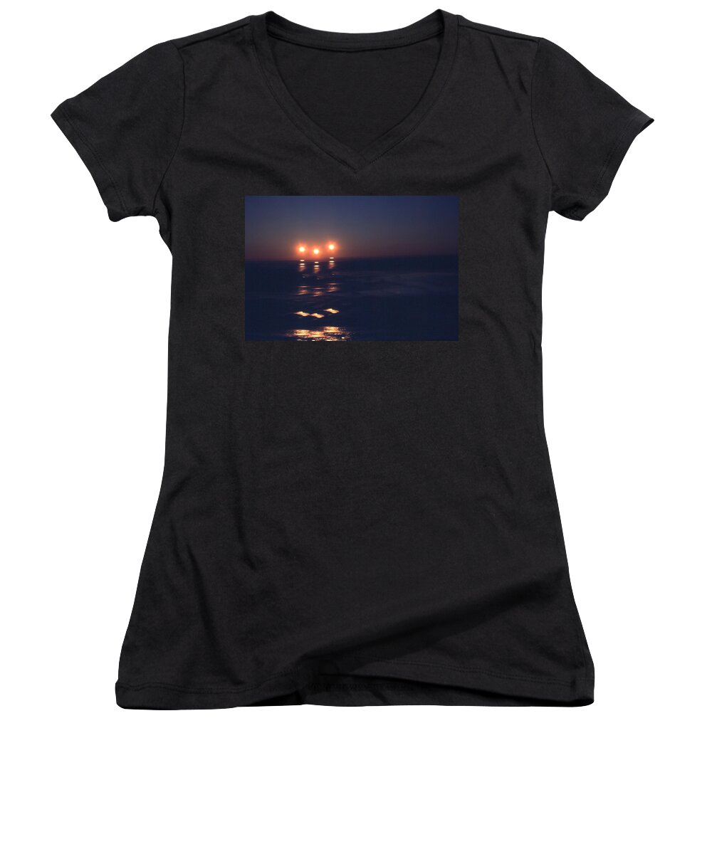 Photo Decor Women's V-Neck featuring the photograph Preventing Sunset by Steven Huszar