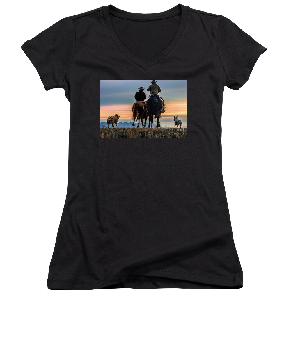 Adventure Women's V-Neck featuring the photograph Racing to the Sun Wild West Photography Art by Kaylyn Franks by Kaylyn Franks