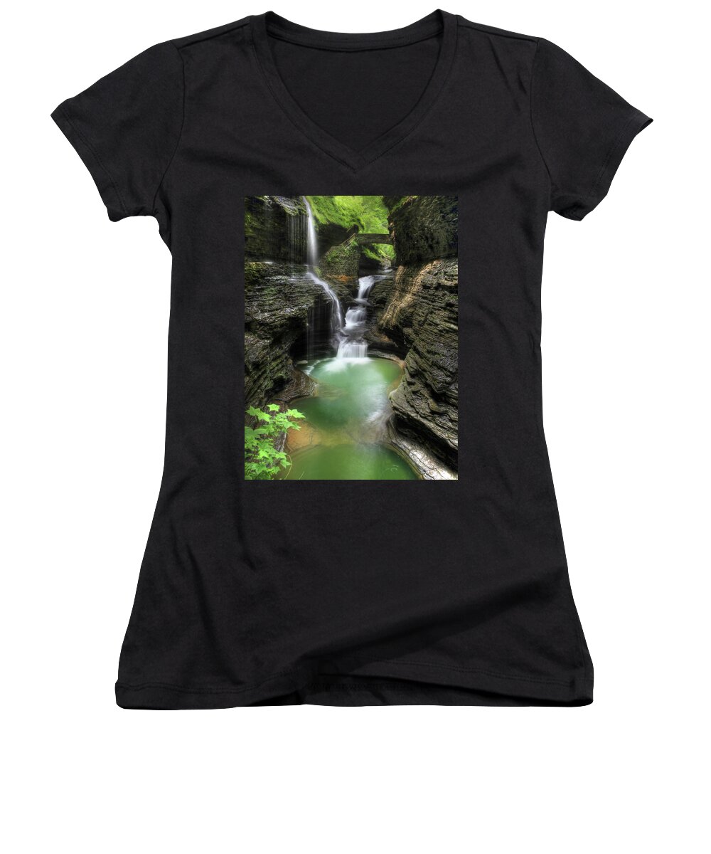 Waterfall Women's V-Neck featuring the photograph Rainbow Falls by Lori Deiter
