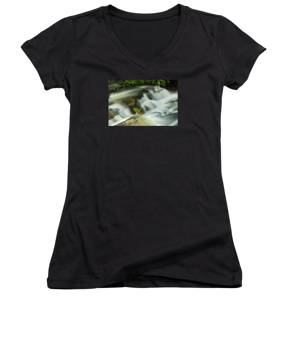 Stickney Brook Road Women's V-Neck featuring the photograph Stickney Brook Flowing by Tom Singleton