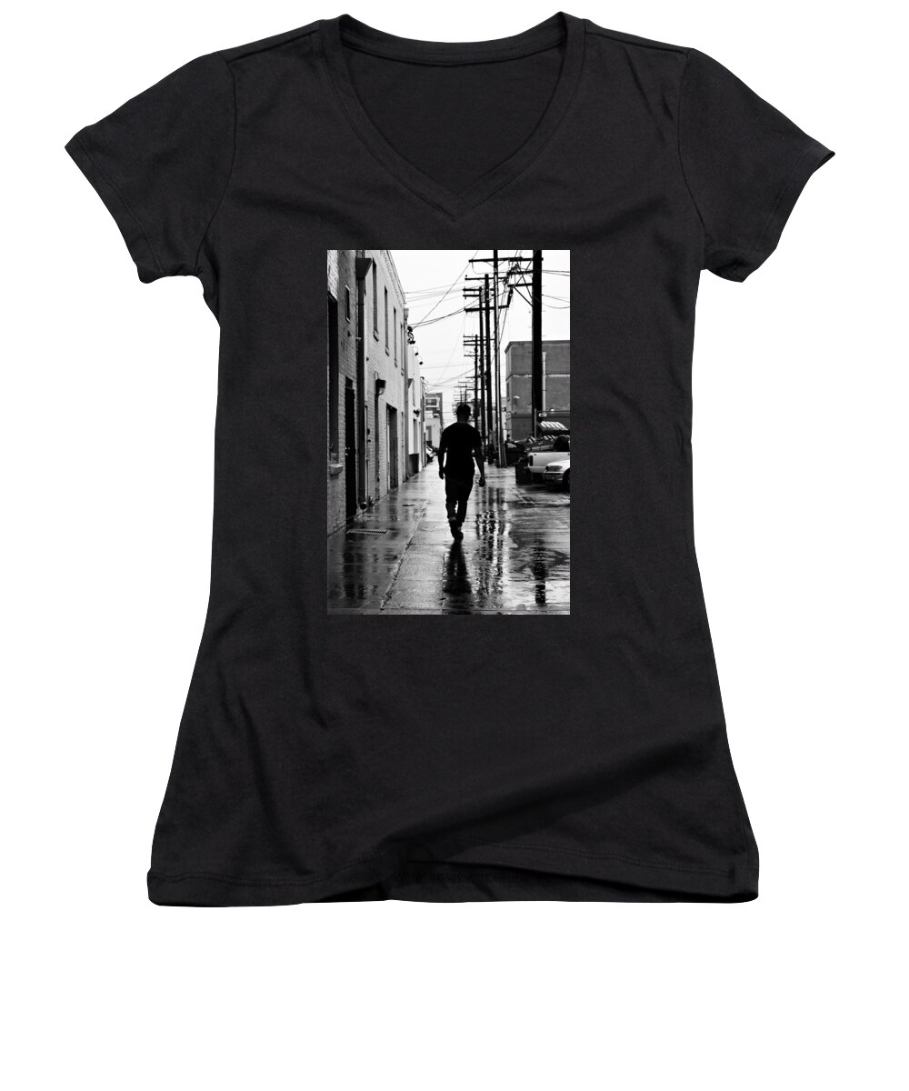Street Photography Women's V-Neck featuring the photograph Strut by Jeffrey Ommen