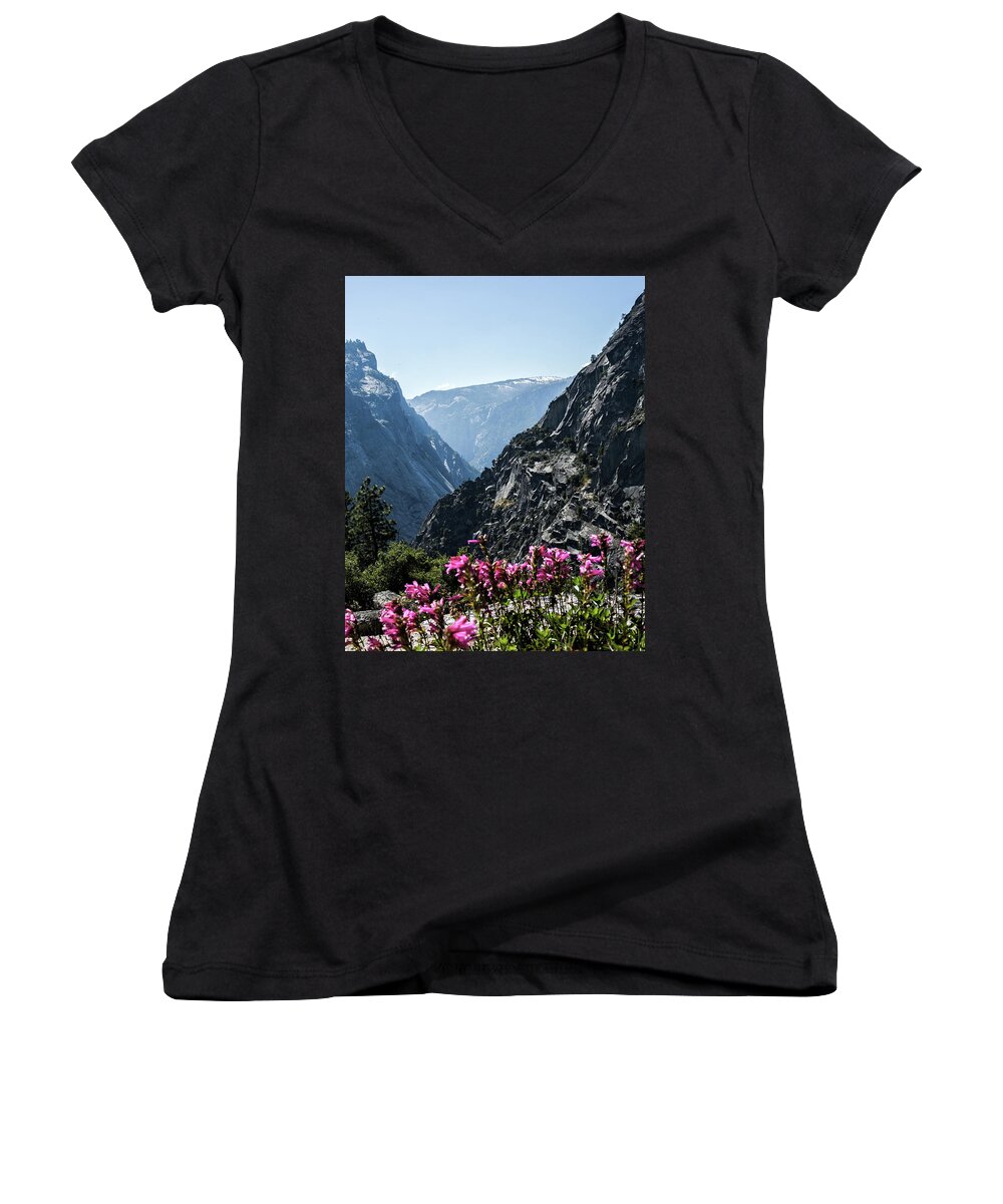 Yosemite Women's V-Neck featuring the photograph Summits by Ryan Weddle