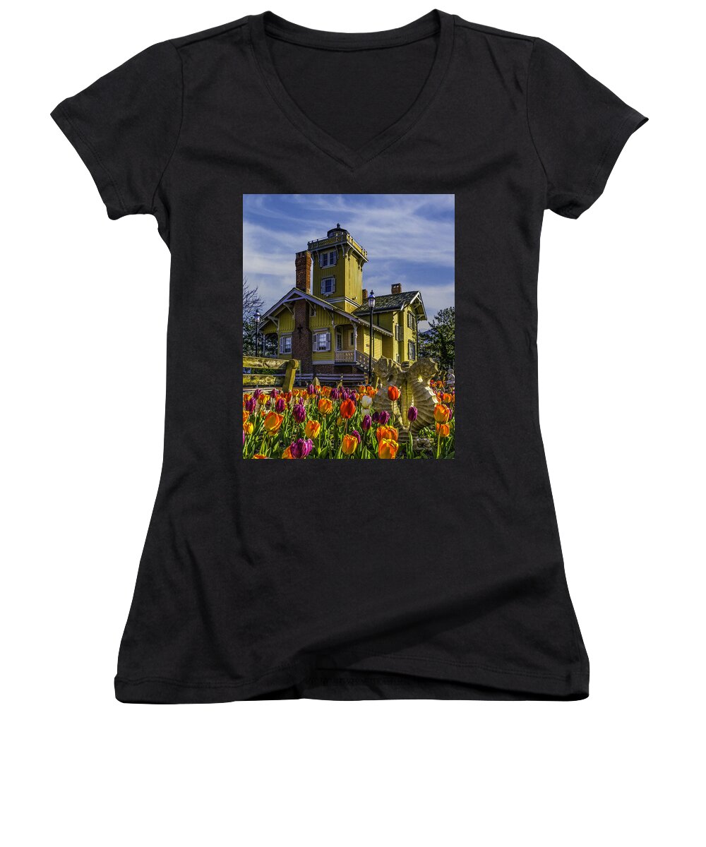 Hereford Inlet Women's V-Neck featuring the photograph Tulips af Hereford Light by Nick Zelinsky Jr