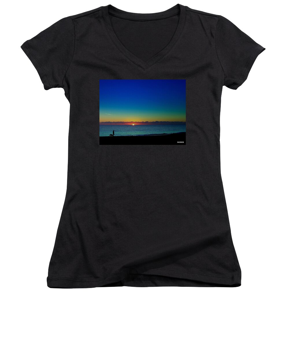 Beach Women's V-Neck featuring the photograph Walking the baddog by Robert Francis