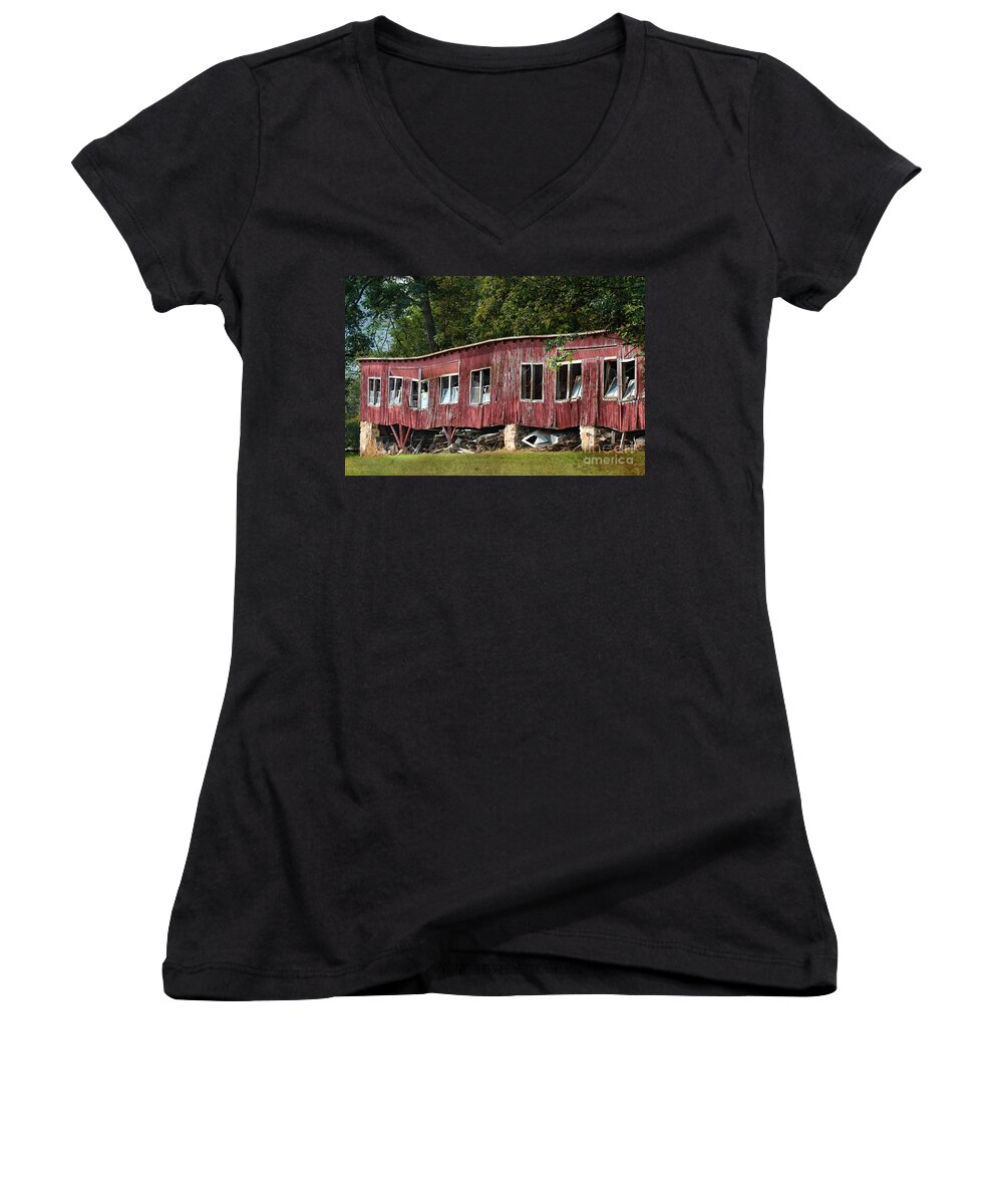 Abandoned Women's V-Neck featuring the photograph Wavy Abandoned Storage Barn by Beth Ferris Sale