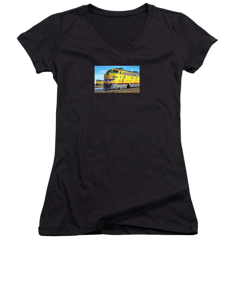 2011 January Women's V-Neck featuring the photograph UP 949 Portrait by Bill Kesler