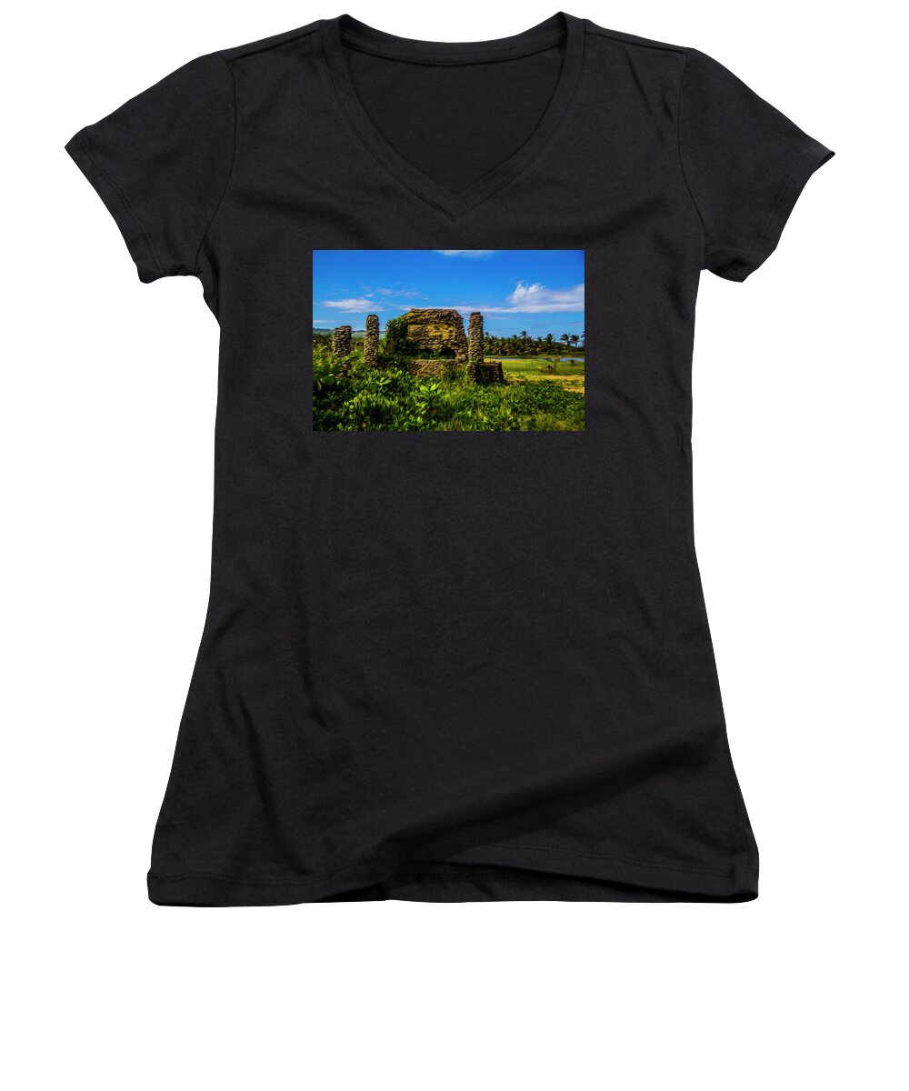 Oven Women's V-Neck featuring the photograph Stone oven by Stuart Manning