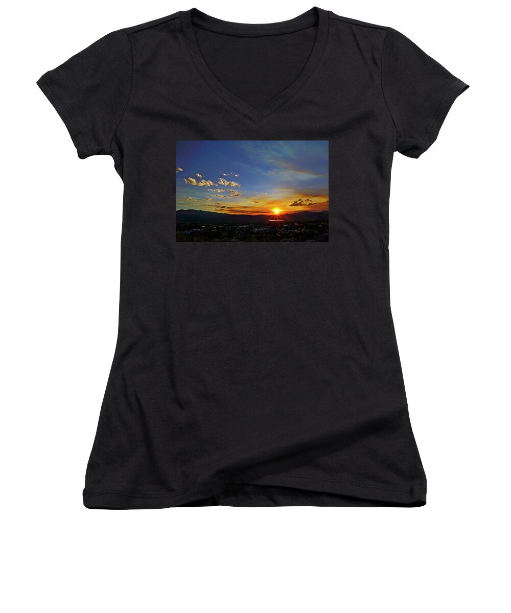 Rocky Mountains Women's V-Neck featuring the photograph Great Divide Light by Jeremy Rhoades